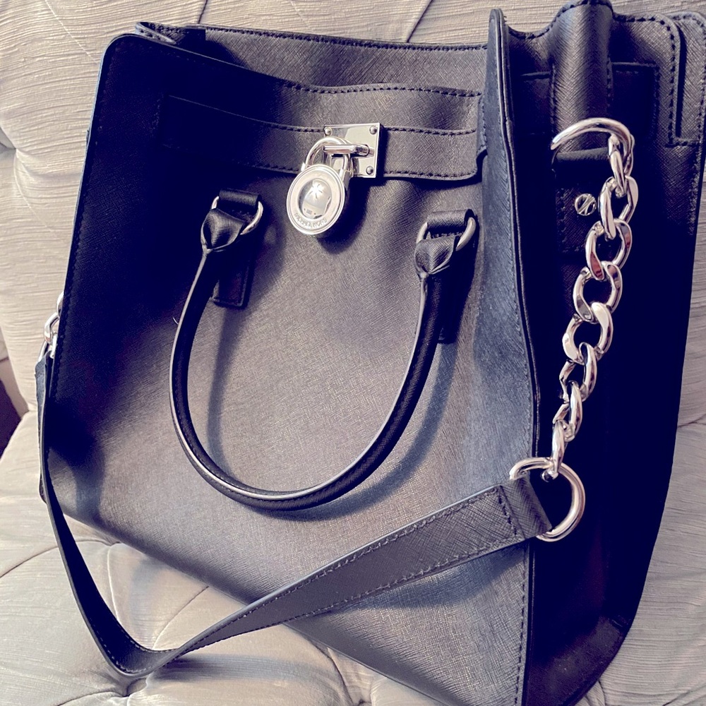 Michael Kors Bag NWOT (black structured purse)